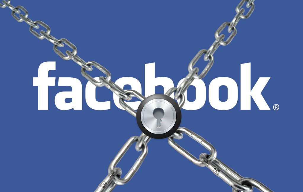 Logo de Facebook con unas cadenas y un candado